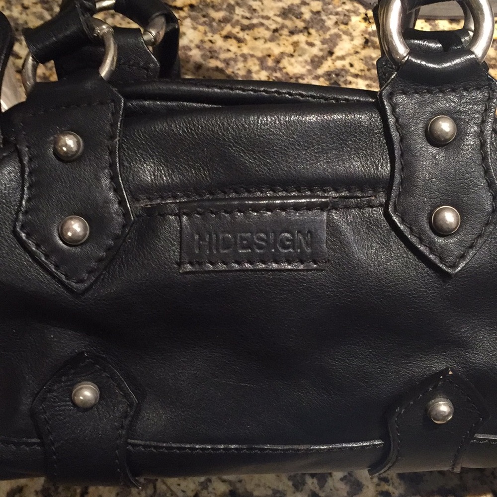 Hidesign Black Leather Purse Gem